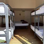 Azabache * سانتياغو دي كومبوستيلا