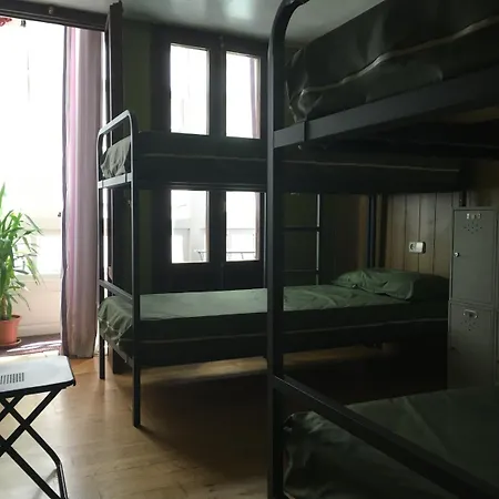 Azabache * 圣地亚哥－德孔波斯特拉