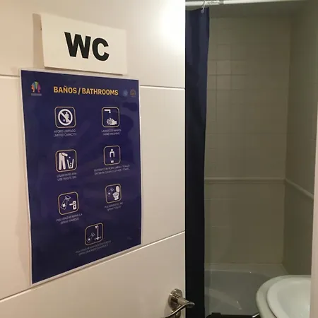 旅馆 Azabache 圣地亚哥－德孔波斯特拉