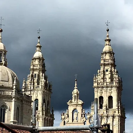 Azabache * Σαντιάγο ντε Κομποστέλα